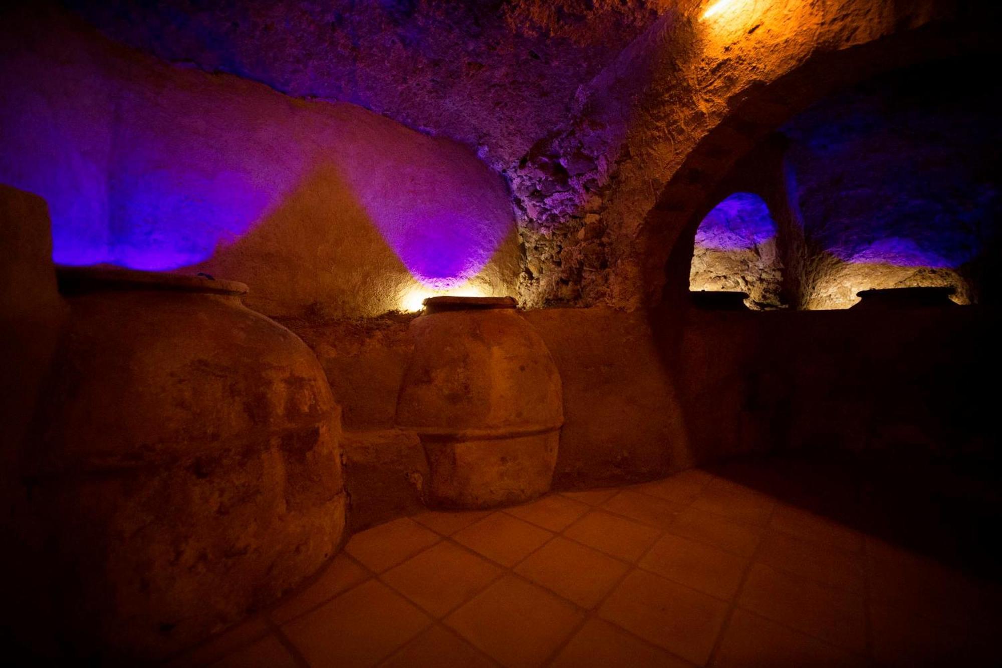 Apartamentos Turisticos La Bodegueta Utiel Esterno foto