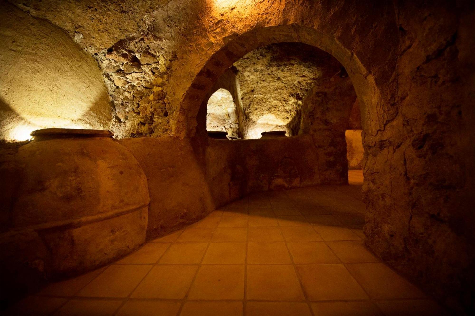Apartamentos Turisticos La Bodegueta Utiel Esterno foto