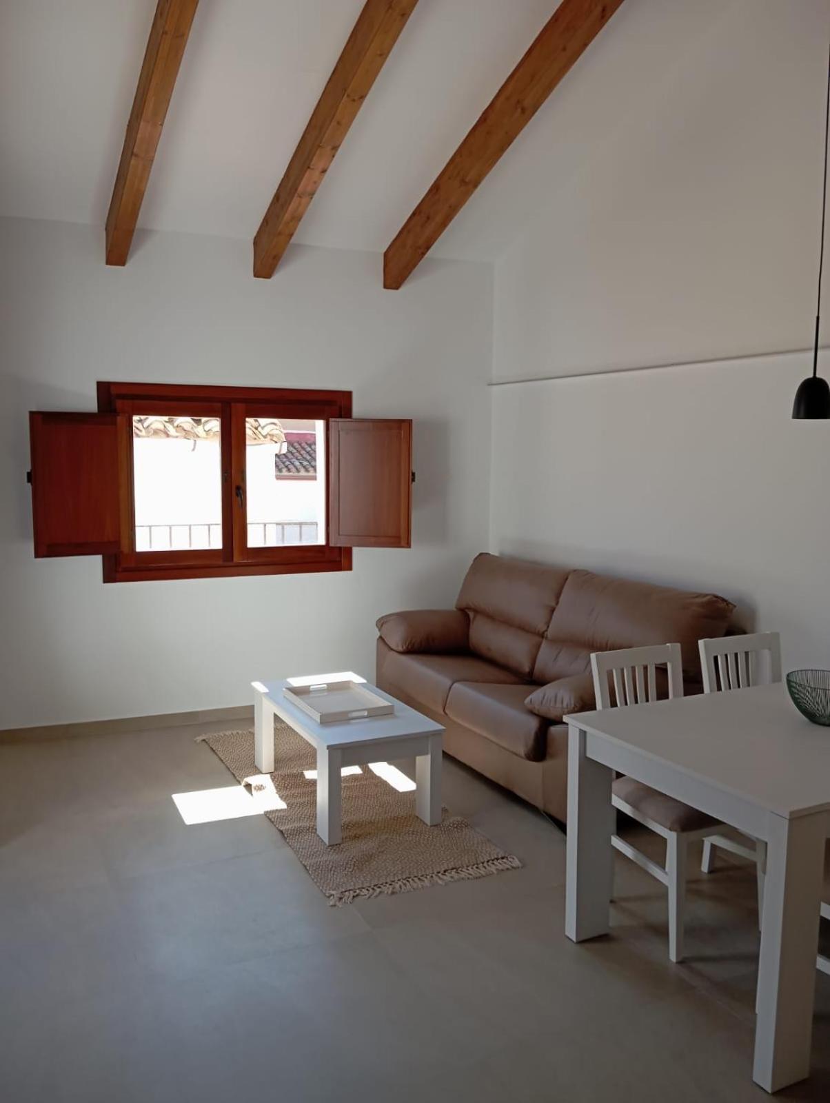 Apartamentos Turisticos La Bodegueta Utiel Esterno foto